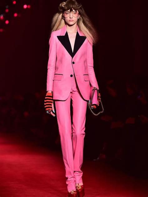 2013 gucci pink suit